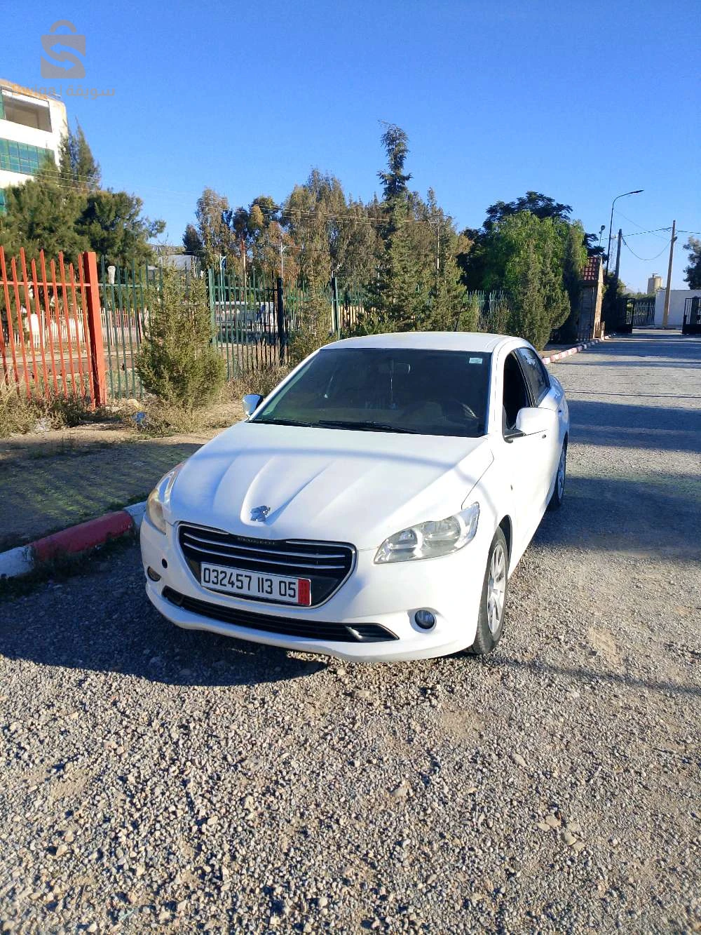 Peugeot 301 2013 5 BATNA