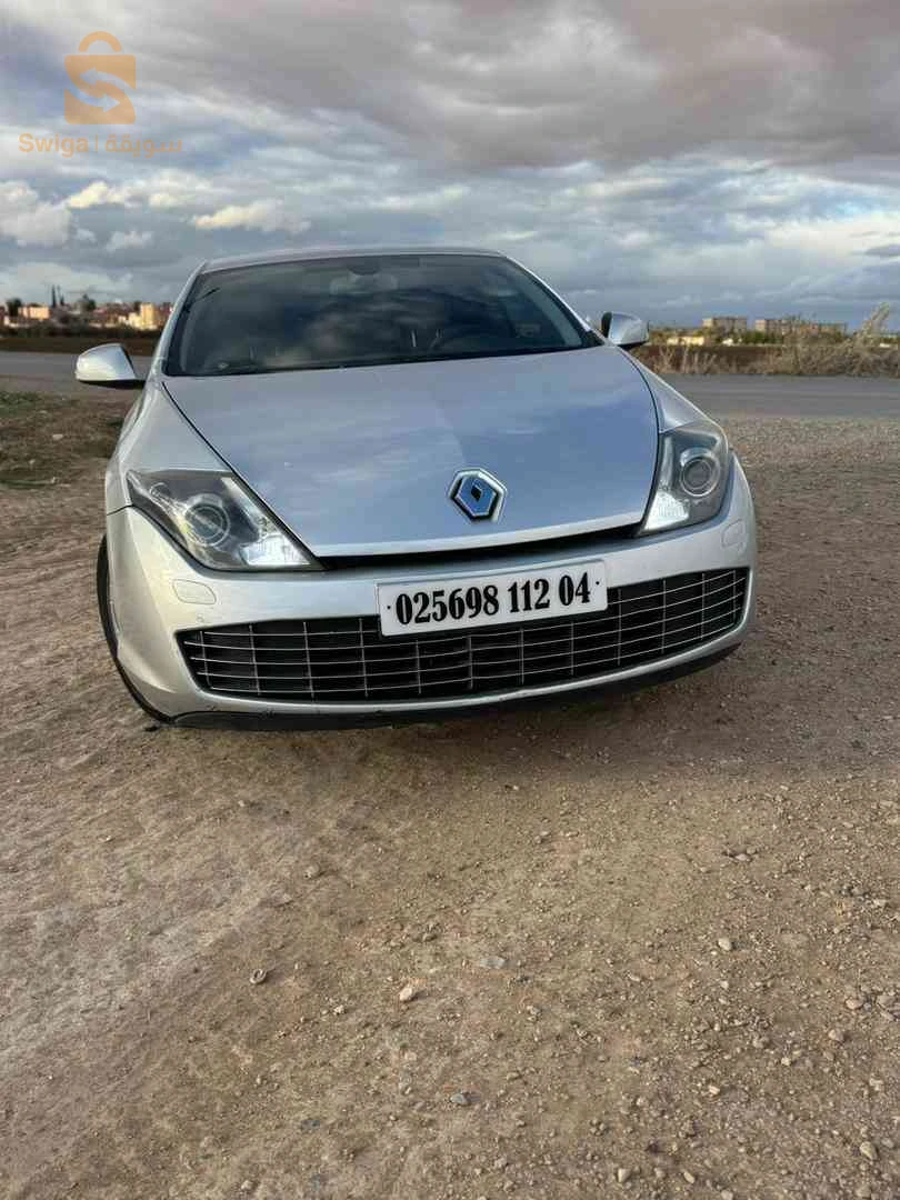Renault Laguna 2012 4 OUM EL BOUAGHI
