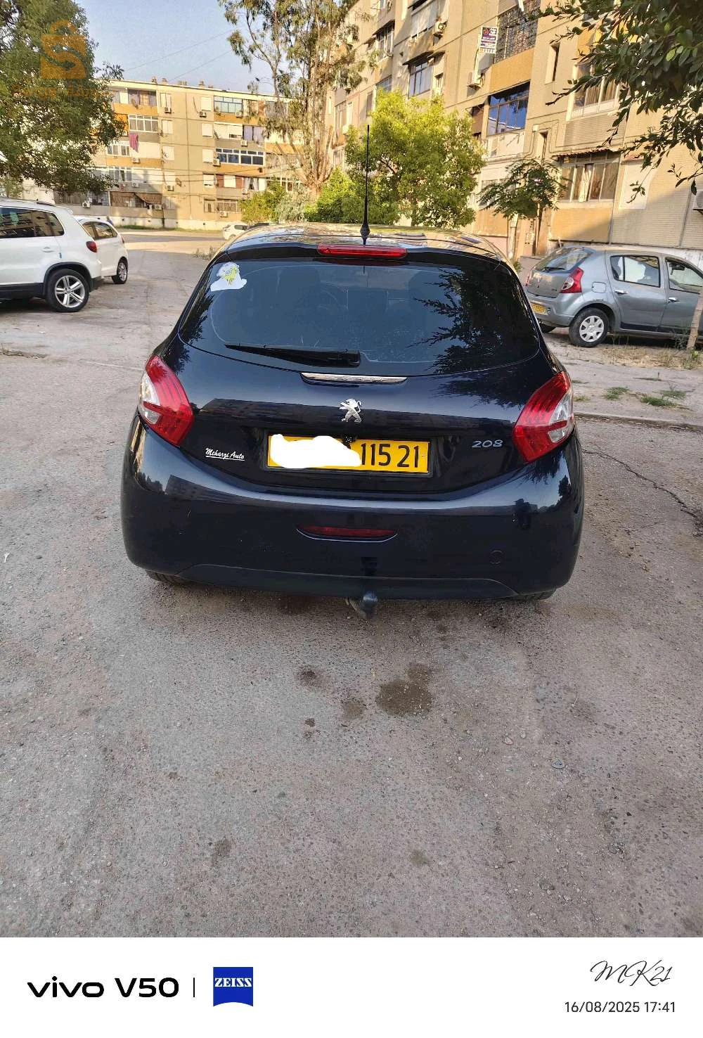 بيجو 208 2015 21 سكيكدة