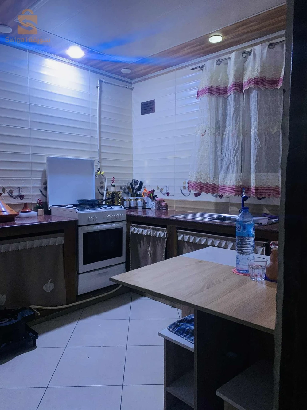 petite villa F3 fbirkhadem center-ville