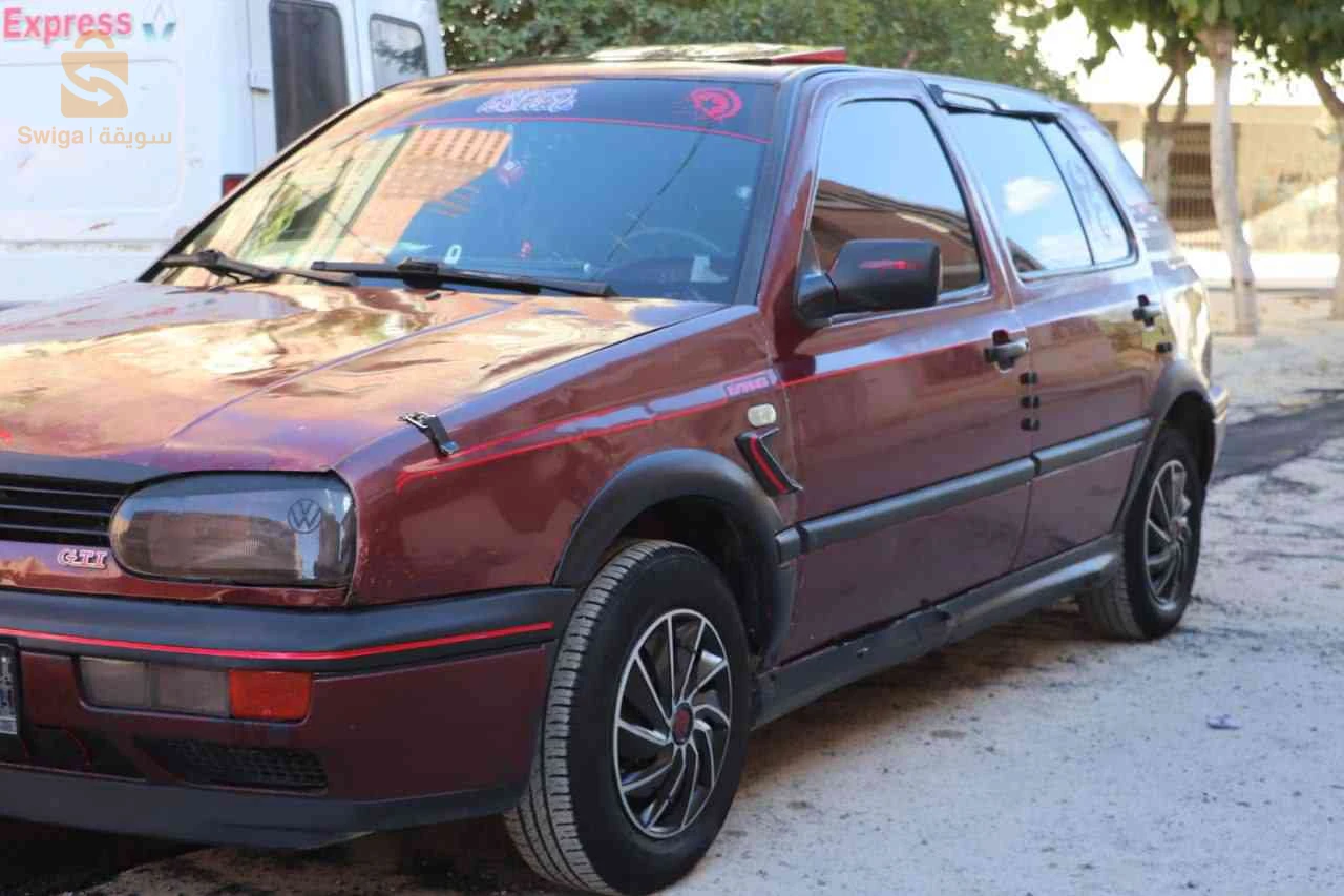 Volkswagen Golf 1993 40 KHENCHELA