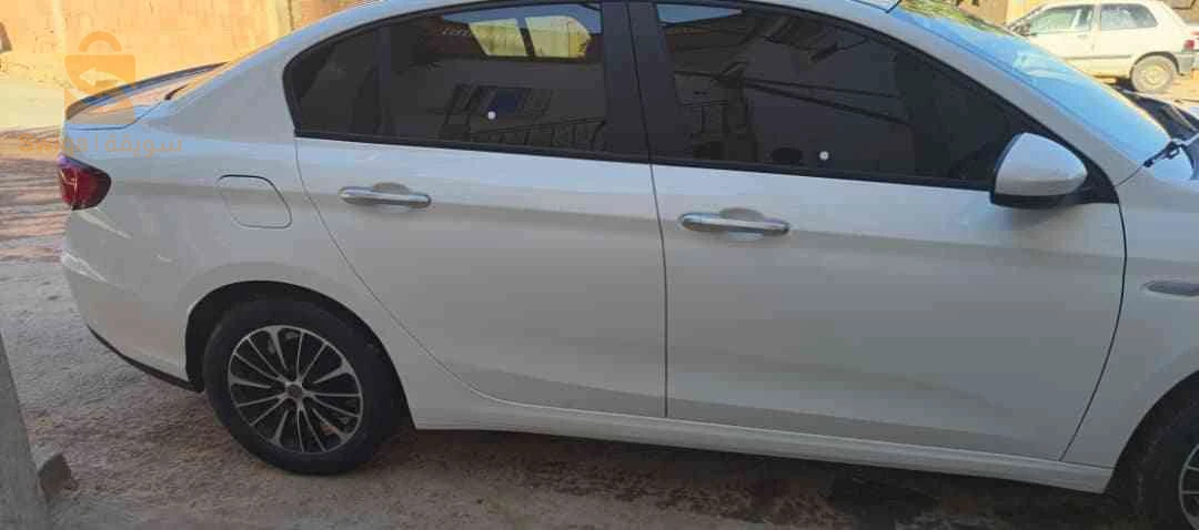 فيات Tipo Sedan 2023 2 شلف