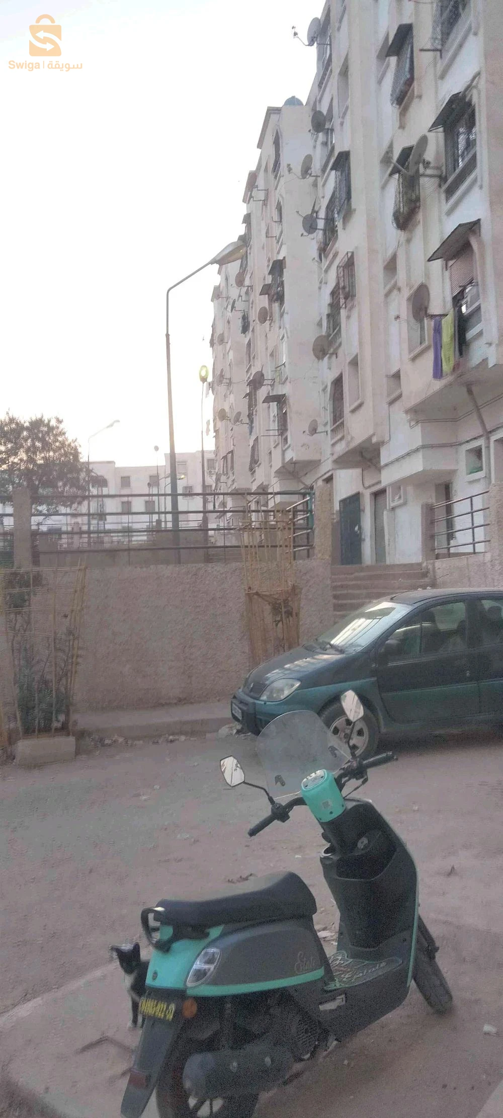 للبيع محلات تجارية عدد الغرف2 23 عنابة