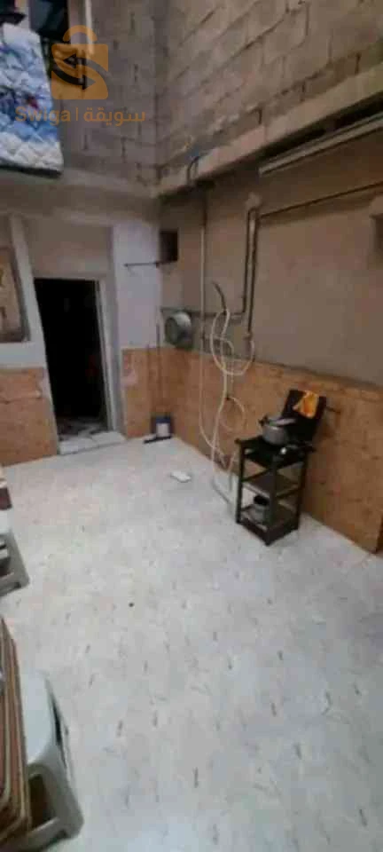 مطلوب طابق فيلا عدد الغرف8 25 قسنطينة