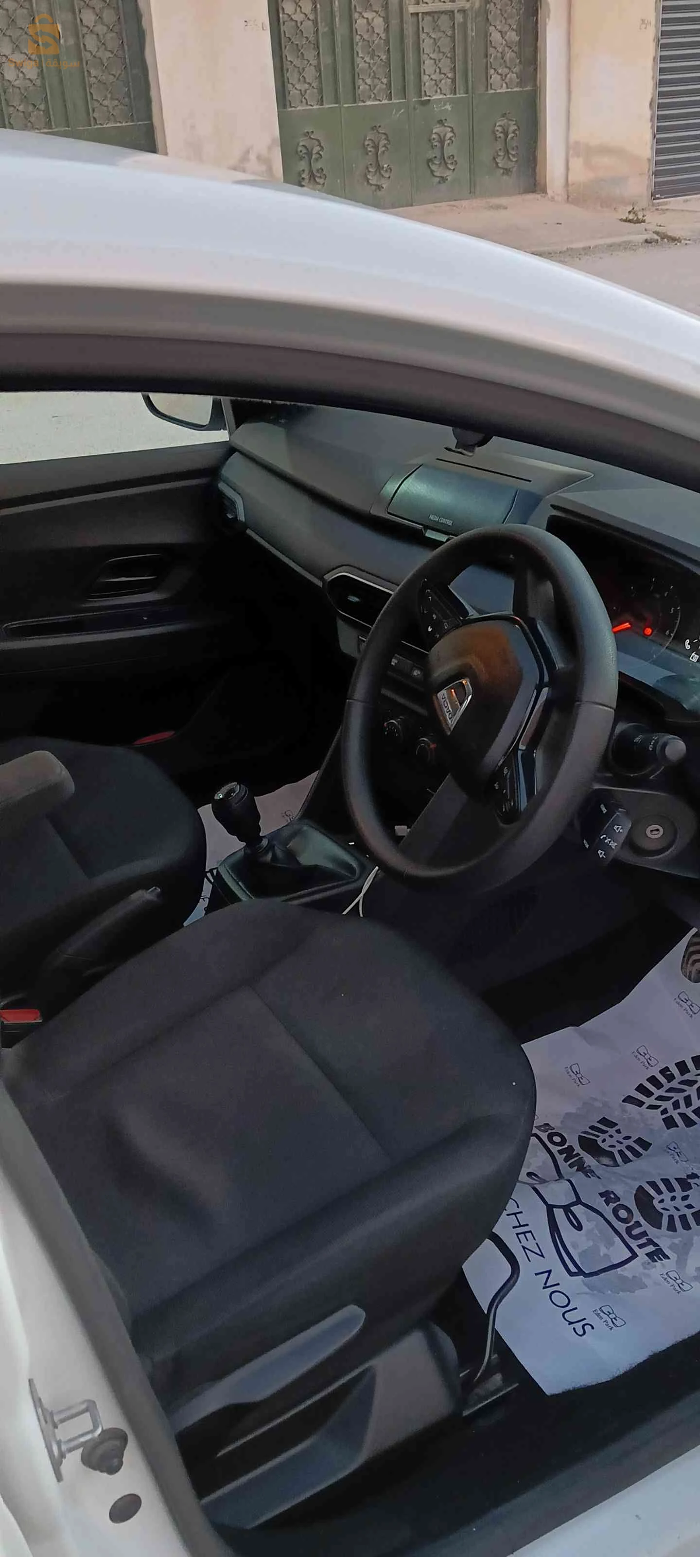 Dacia Sandero 2021 4 OUM EL BOUAGHI