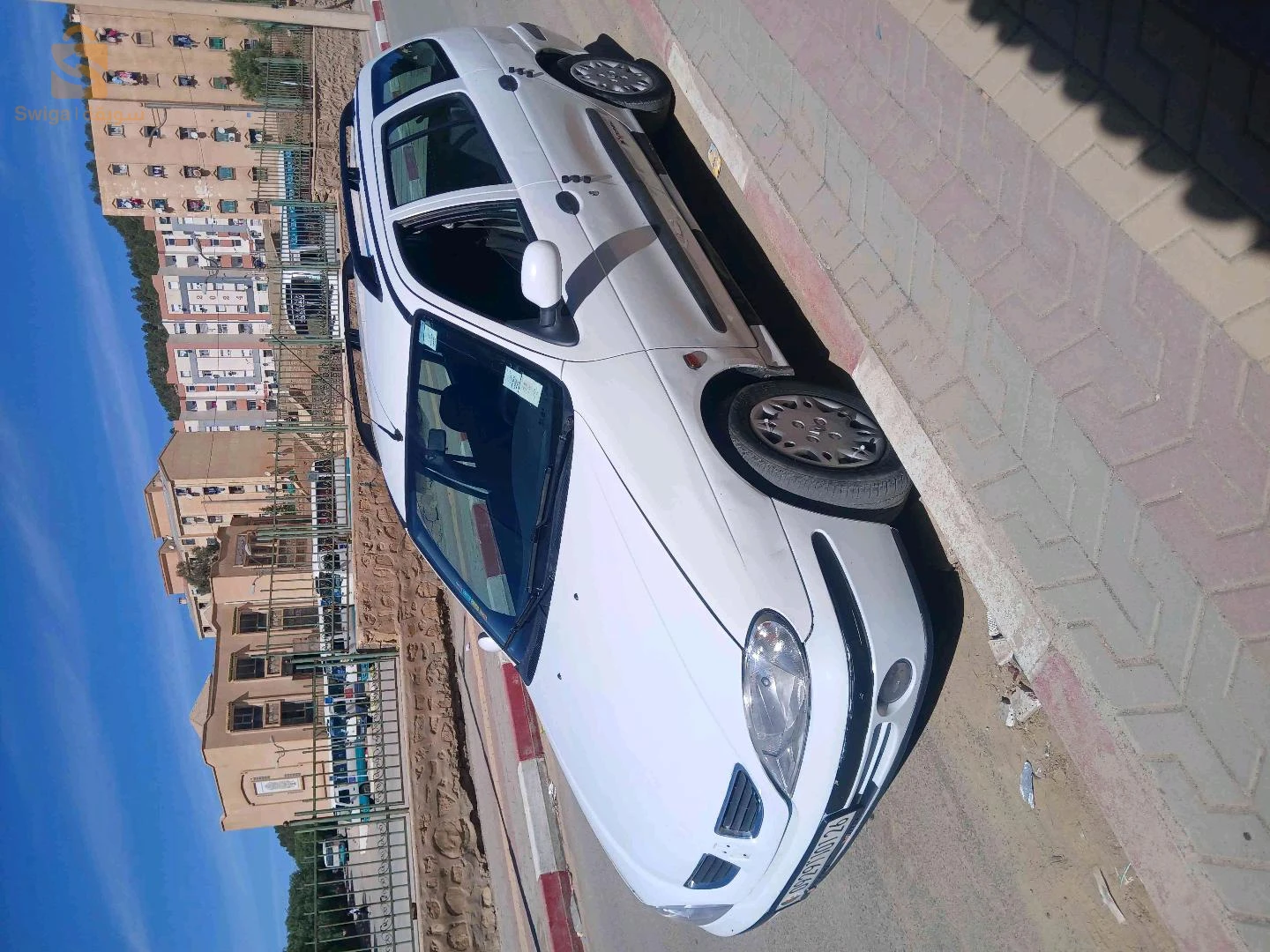 سيات ARONA 2001 26 المدية
