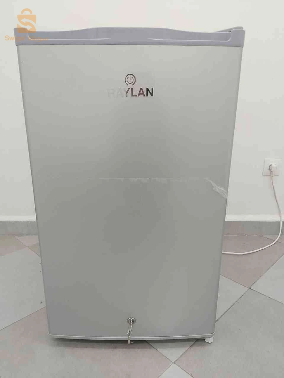 Mini Bar Raylan Noir 122L - Économique A+ | Silencieux R600 - ضمان 24 شهر