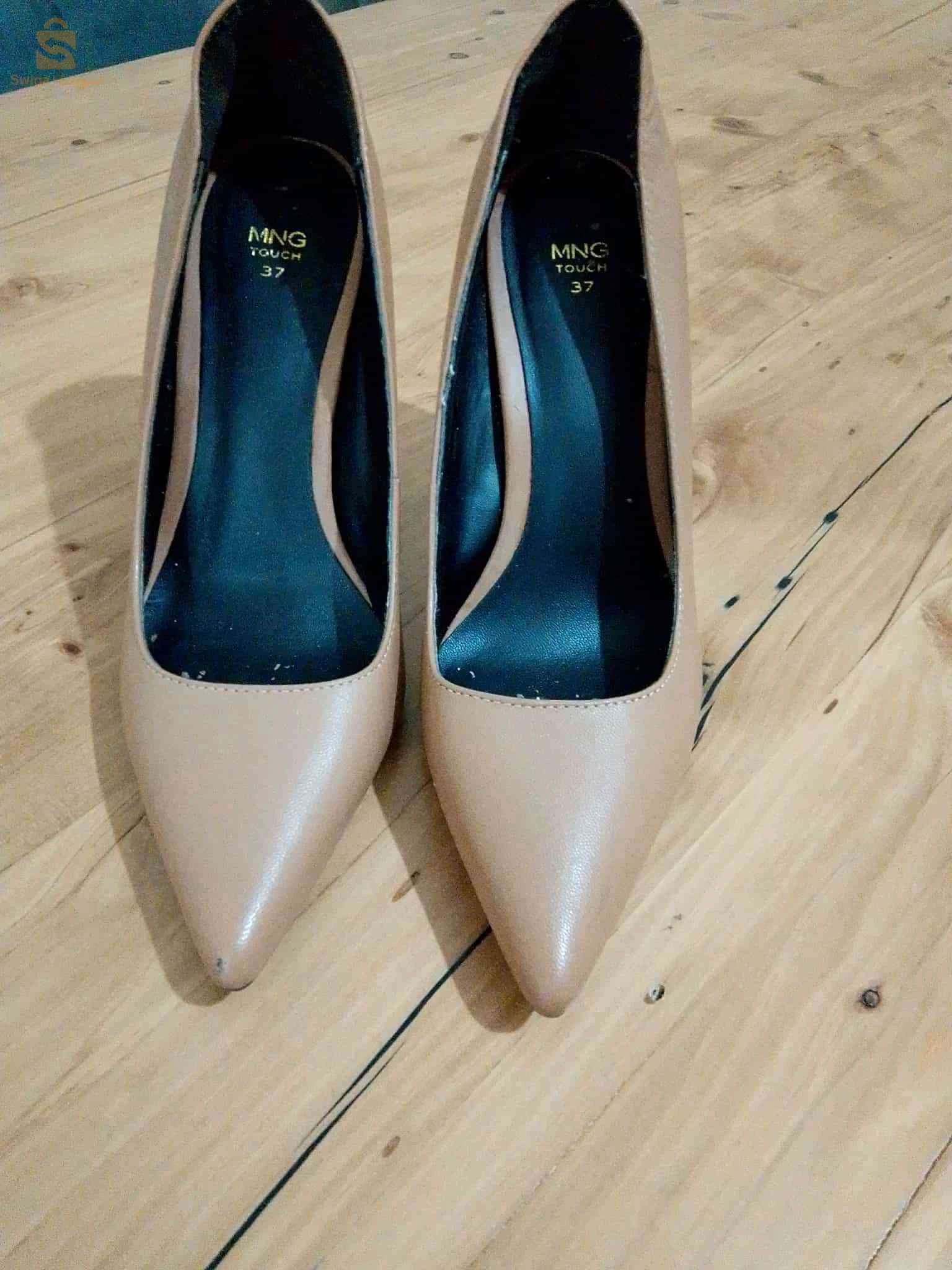 très belle chaussures italien pour femmes très bonne occasion