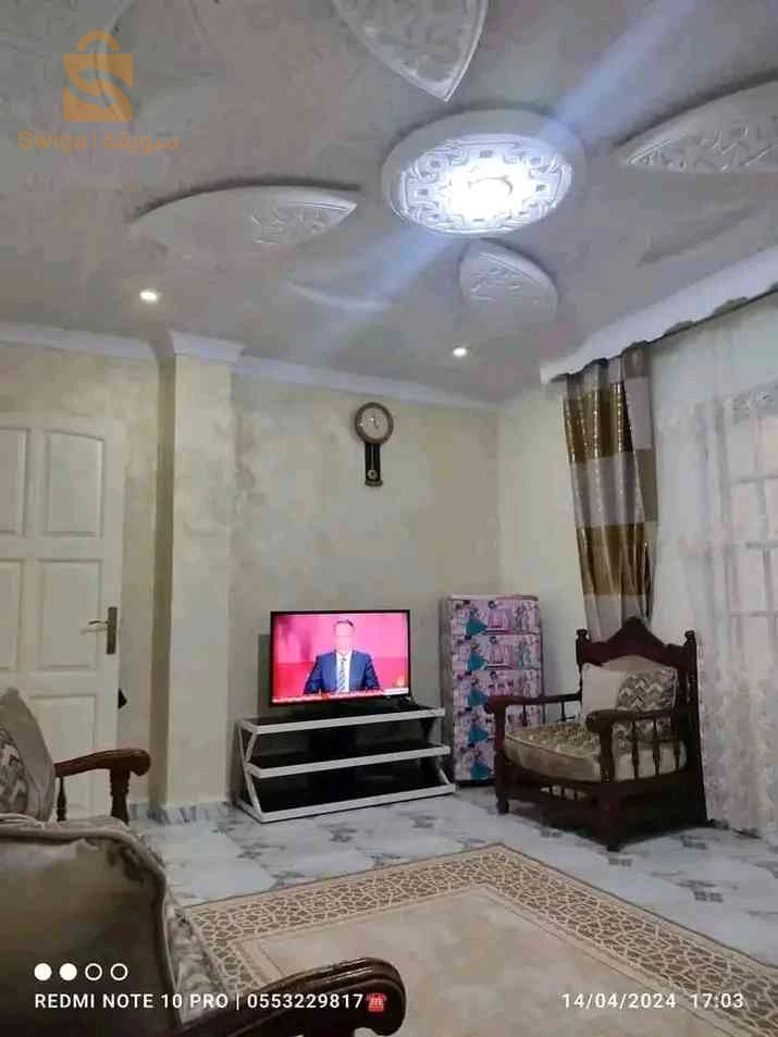 مطلوب طابق فيلا عدد الغرف8 25 قسنطينة