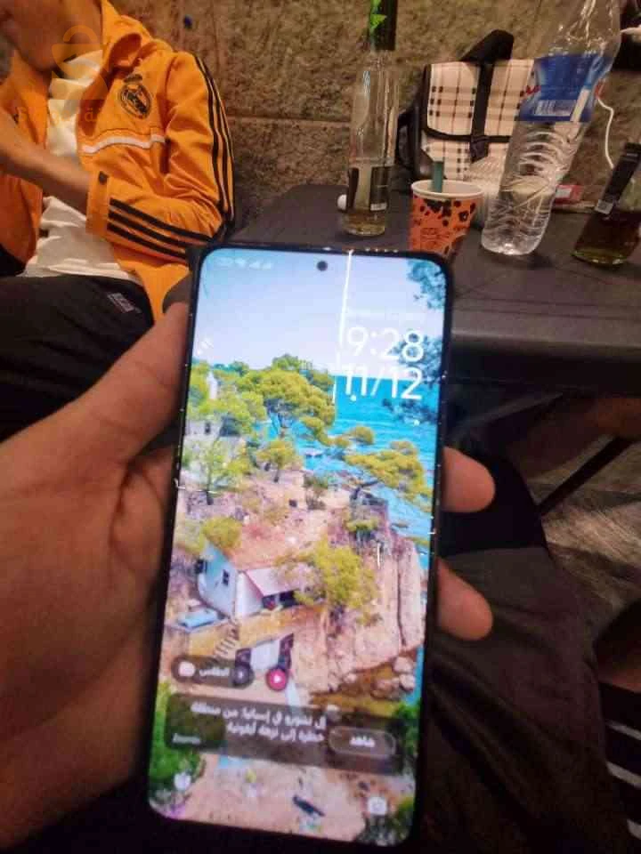 للبيع