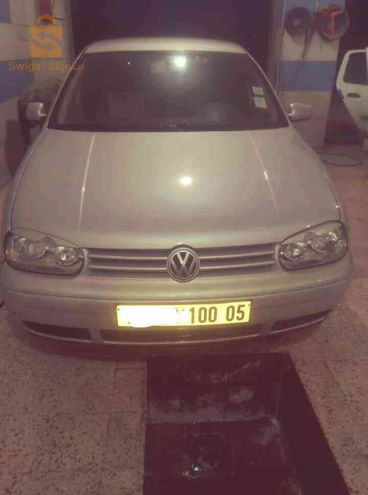 Volkswagen Golf 2000 5 BATNA