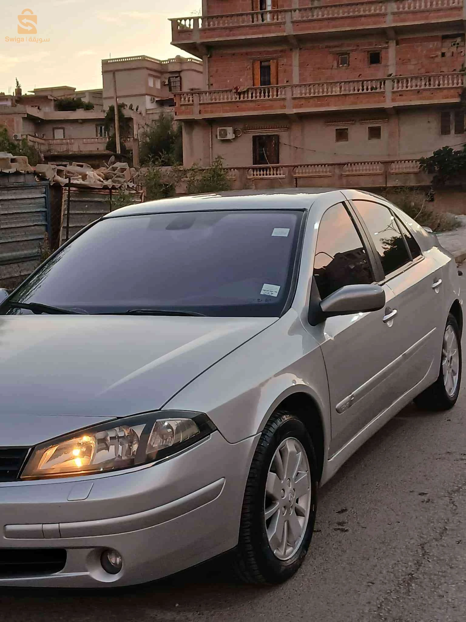 Renault Laguna 2001 43 MILA