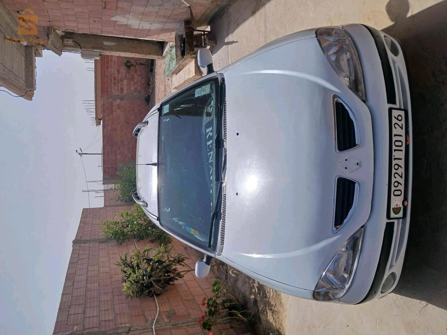 سيات ARONA 2001 26 المدية