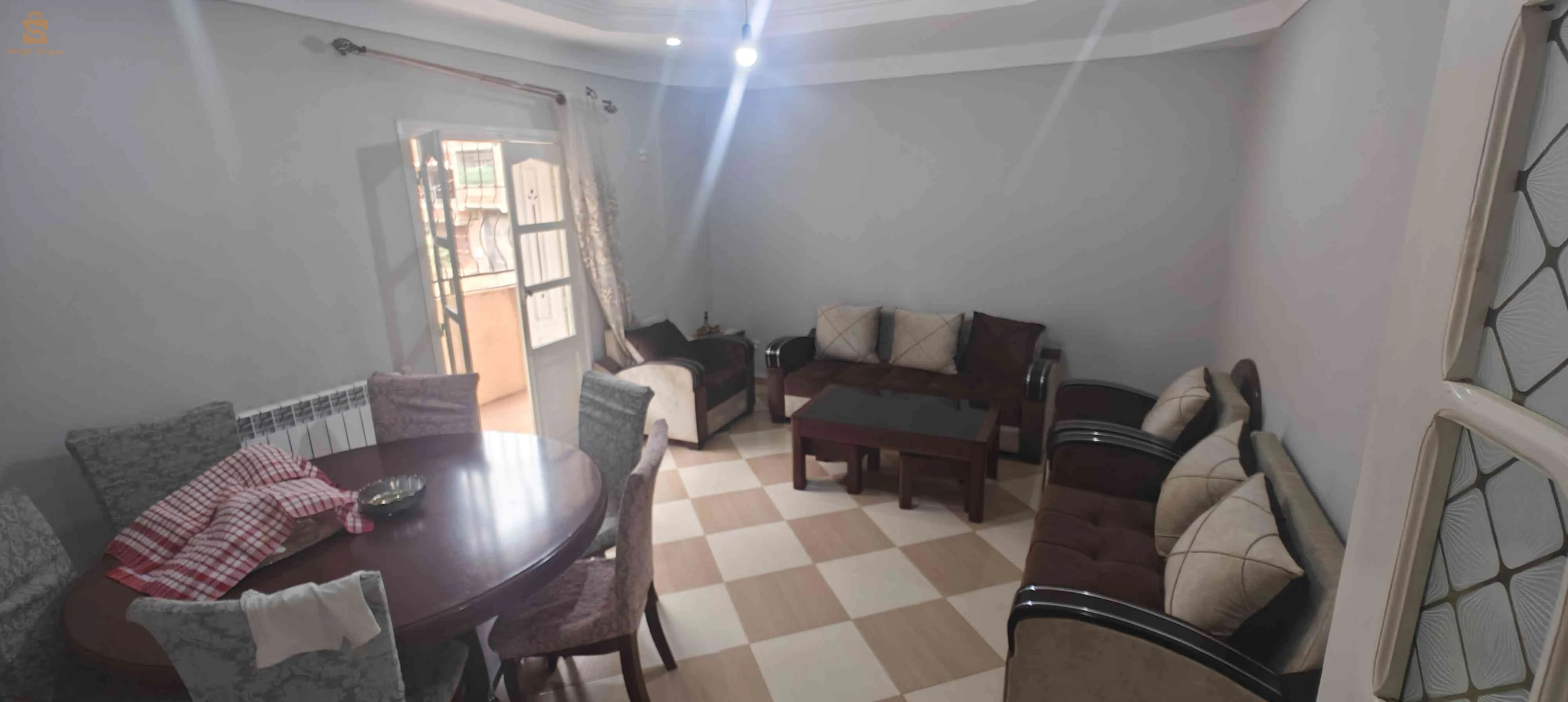 بيت ب5 غرف ، ذات مساحة واسعة 342 بالأخضرية
