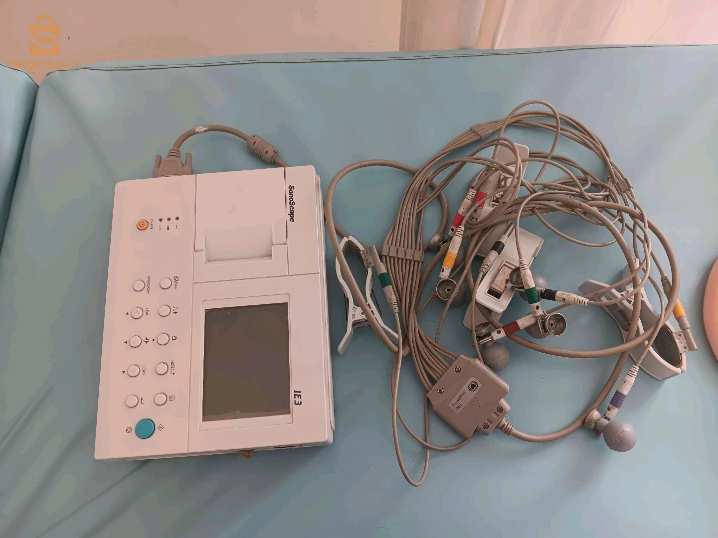 Cabinet medical