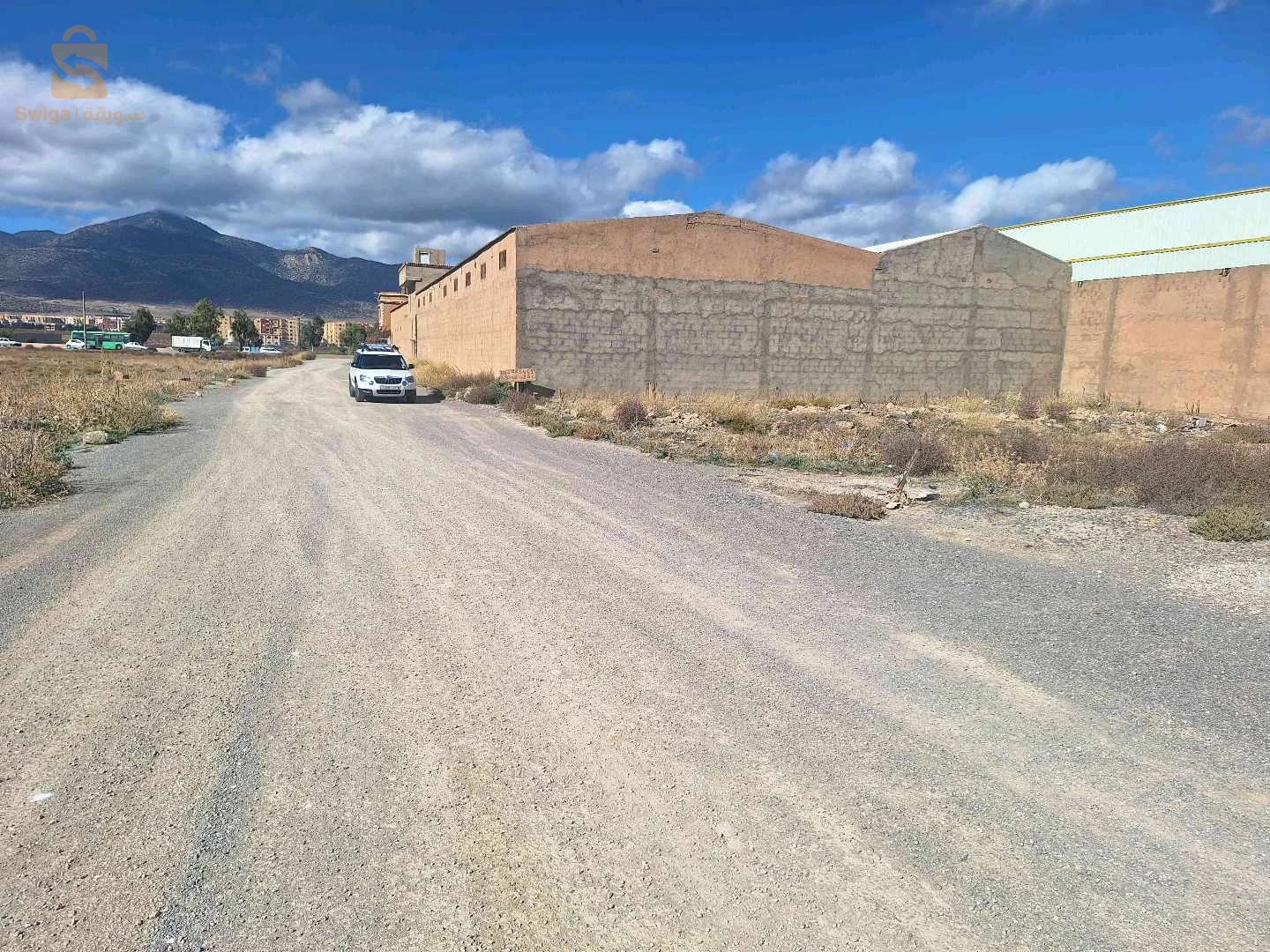 للبيع اراضي تجارية عدد الغرف 5 باتنة