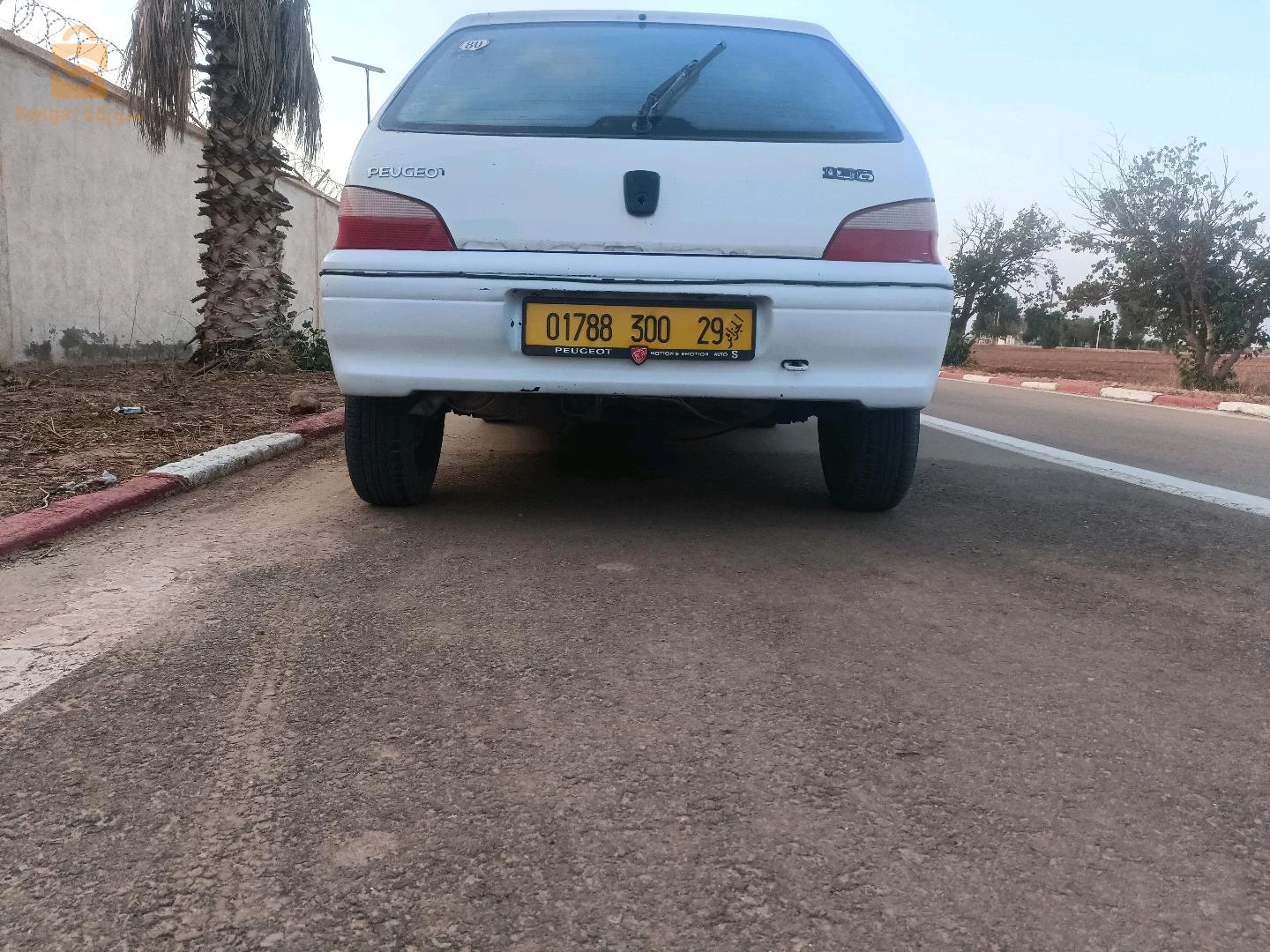 Peugeot 106 2000 29 MASCARA