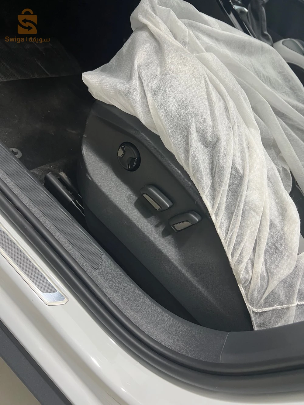 فولكس واجن T_ROC 2025 10 البويرة