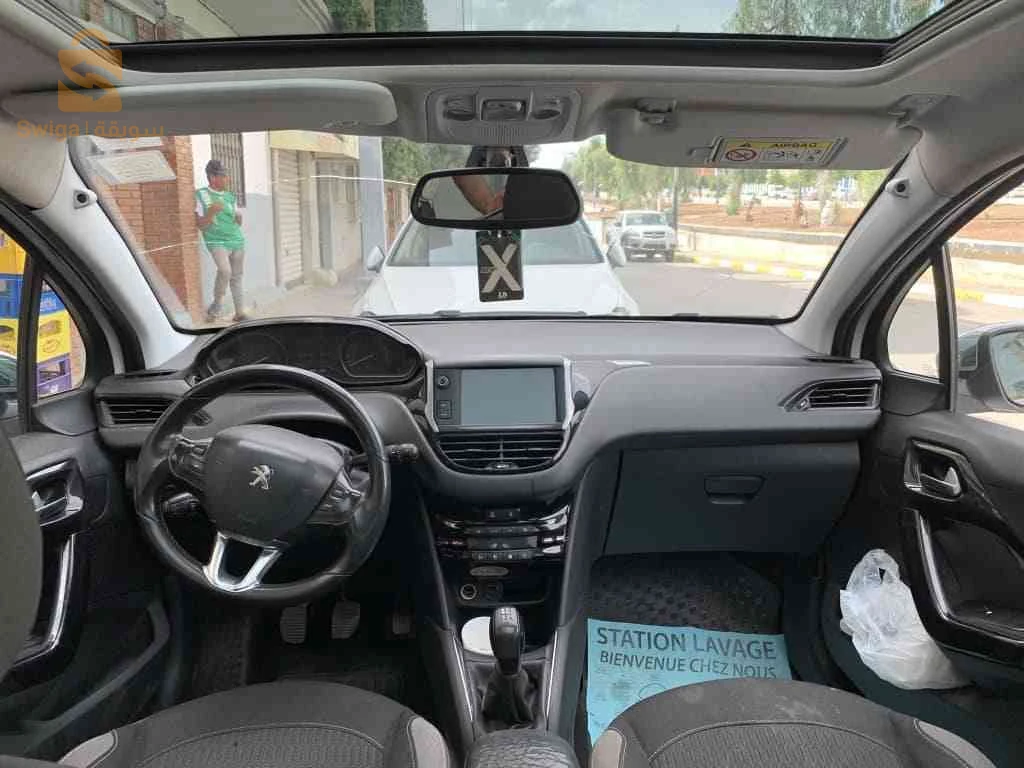 Peugeot 208 2016 34 BORDJ BOU ARRERIDJ