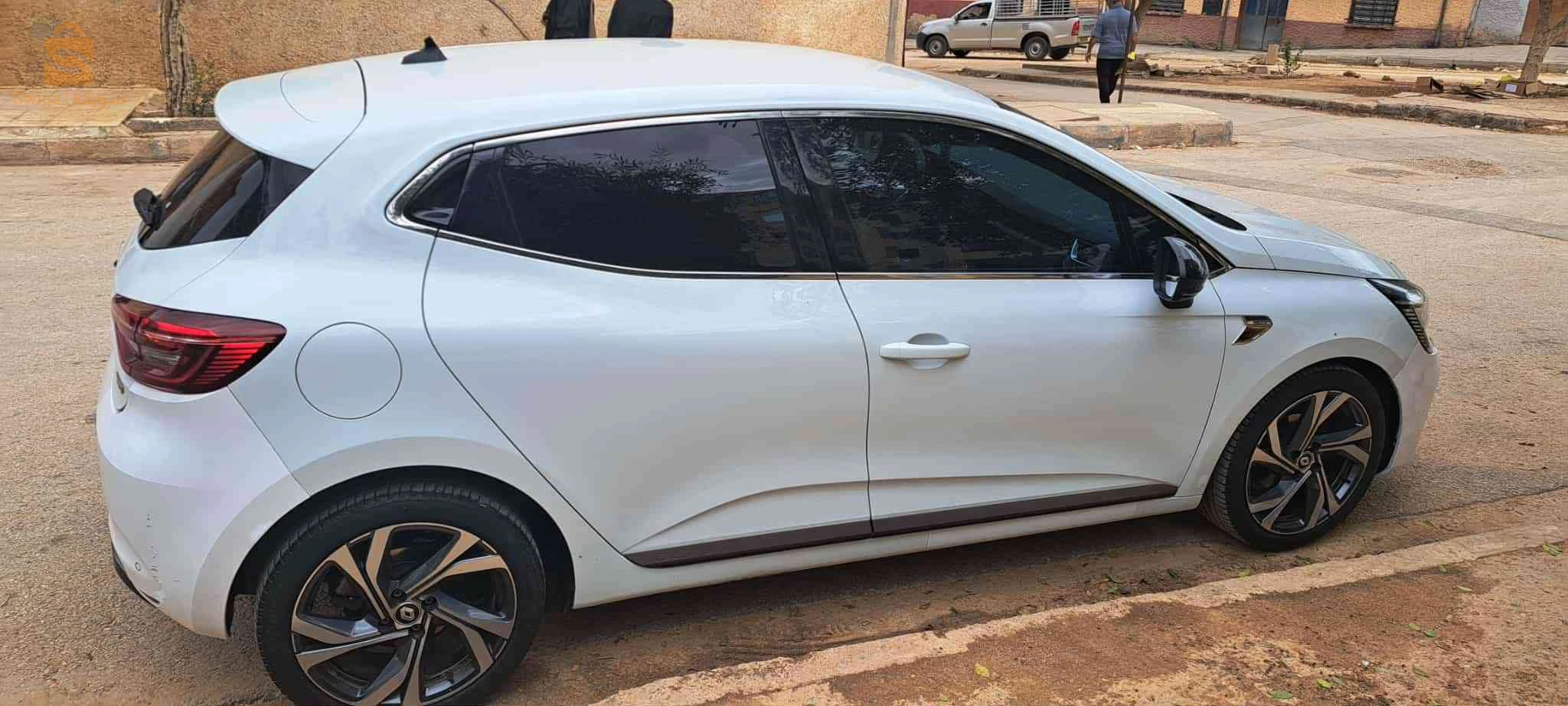 رينو Clio 5 2022 48 غليزان