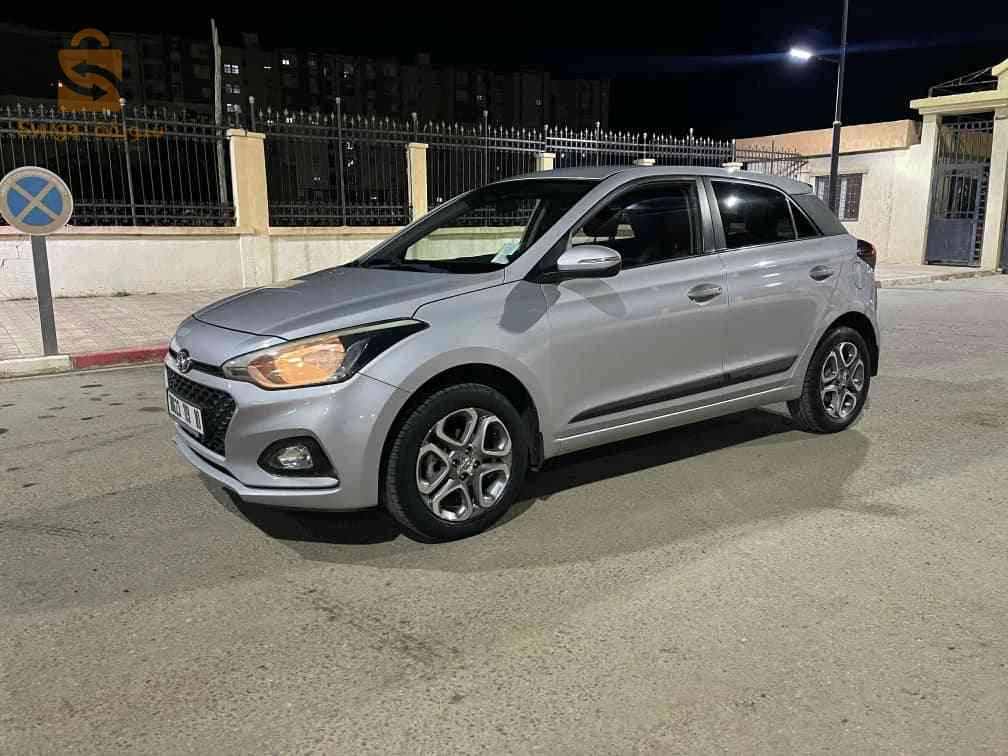 Hyundai i20 2019 10 BOUIRA