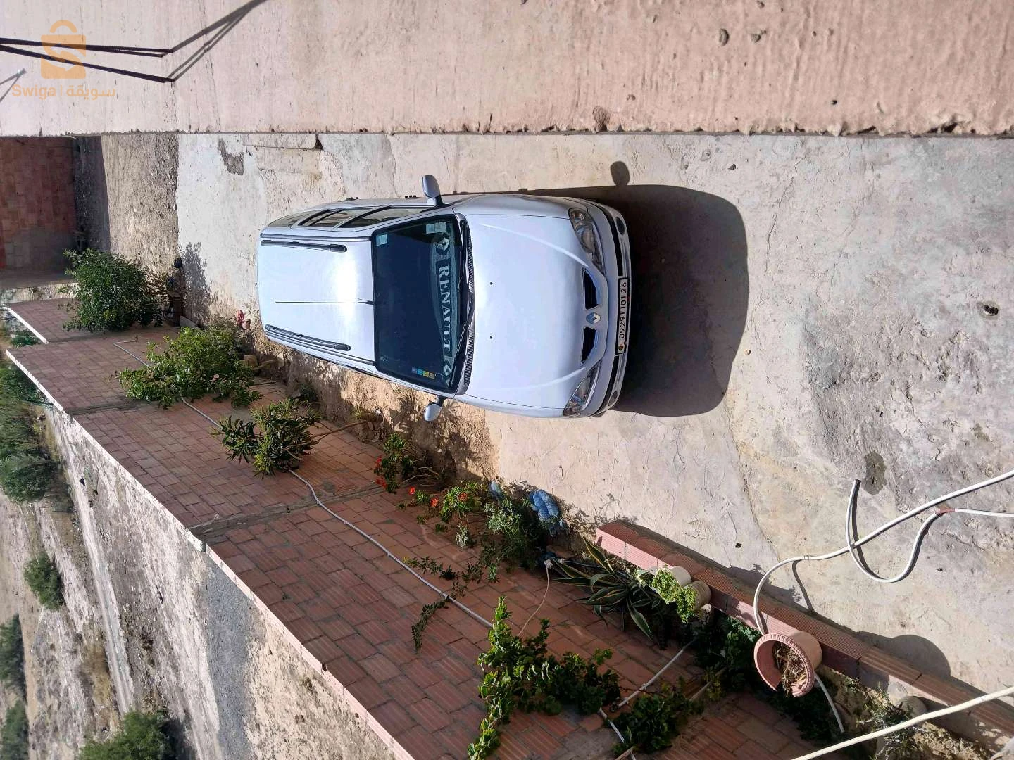 سيات ARONA 2001 26 المدية