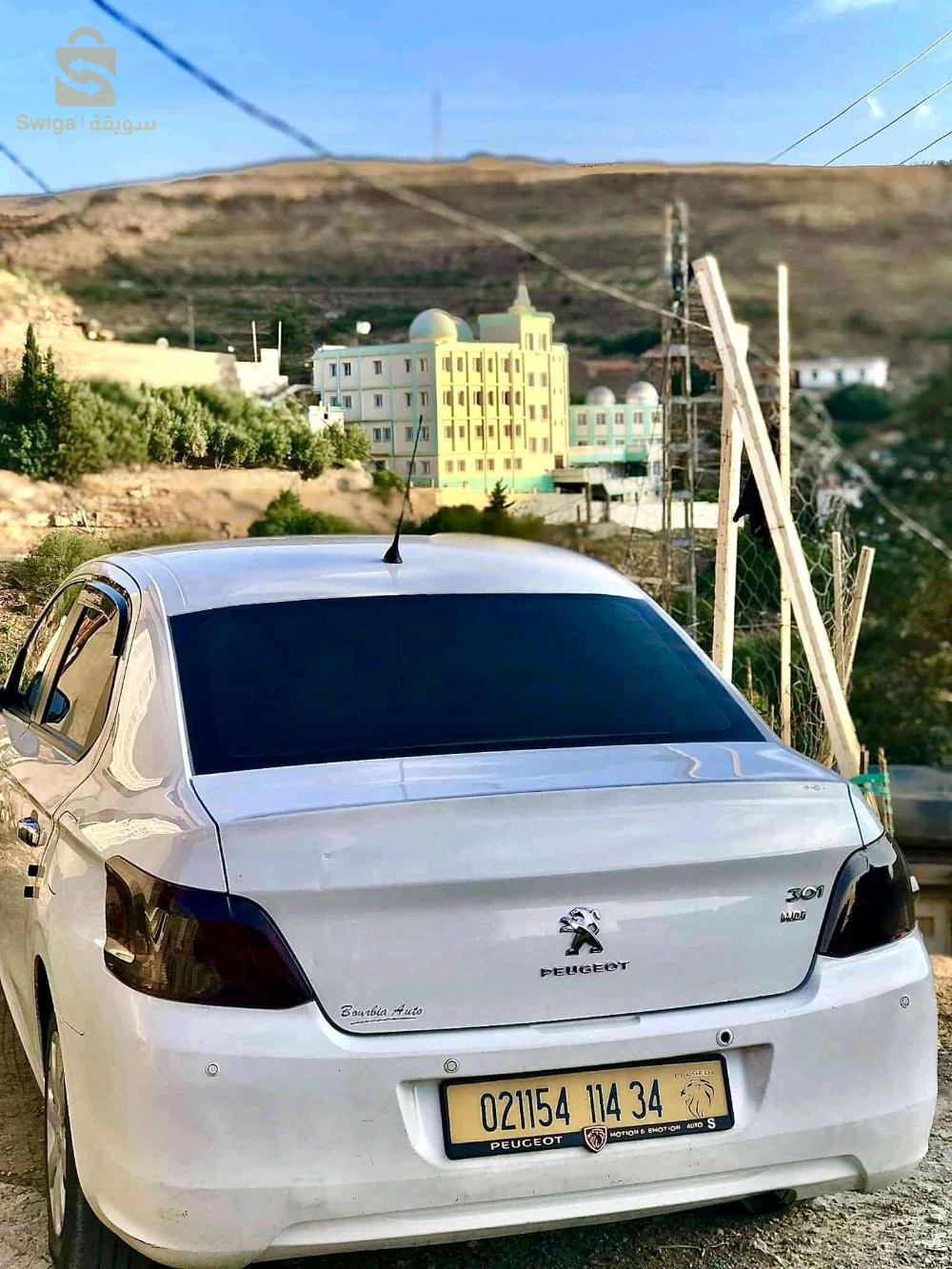 Peugeot 301 2014 34 BORDJ BOU ARRERIDJ