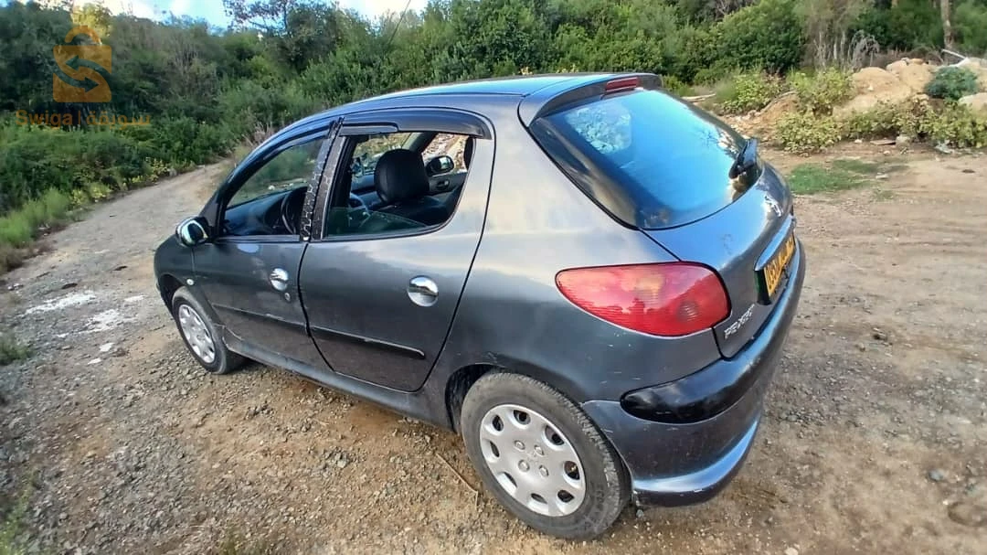 Peugeot 206 2006 18 JIJEL