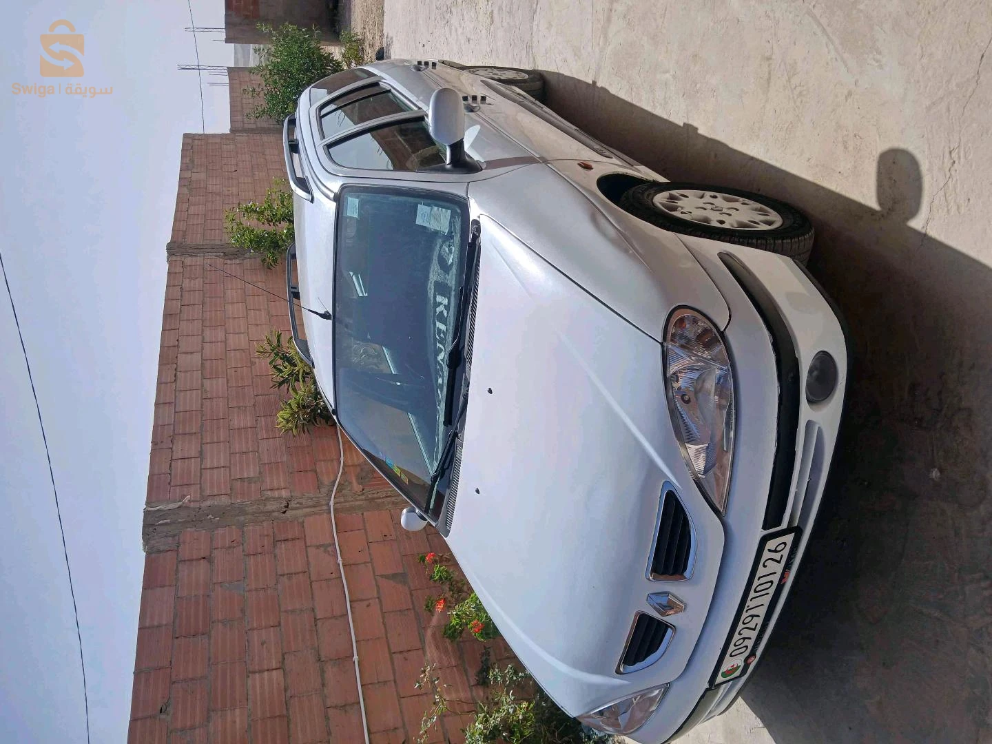 سيات ARONA 2001 26 المدية