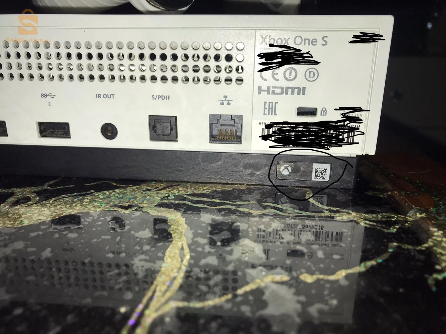 xbox ones جديد هابط من فرنسا معاه مناط اروجيانال تاعها جديدا معاها شاحن بطريات مناط وسيدي فيفا 16 جديد وكابل تعاوها كل جدد حالة تعاها جديدة تاع كسيبة ومحمل فيها فورزا 5وgta 5وبعض من العاب دير قيم باس ولنترنات وتمتع .