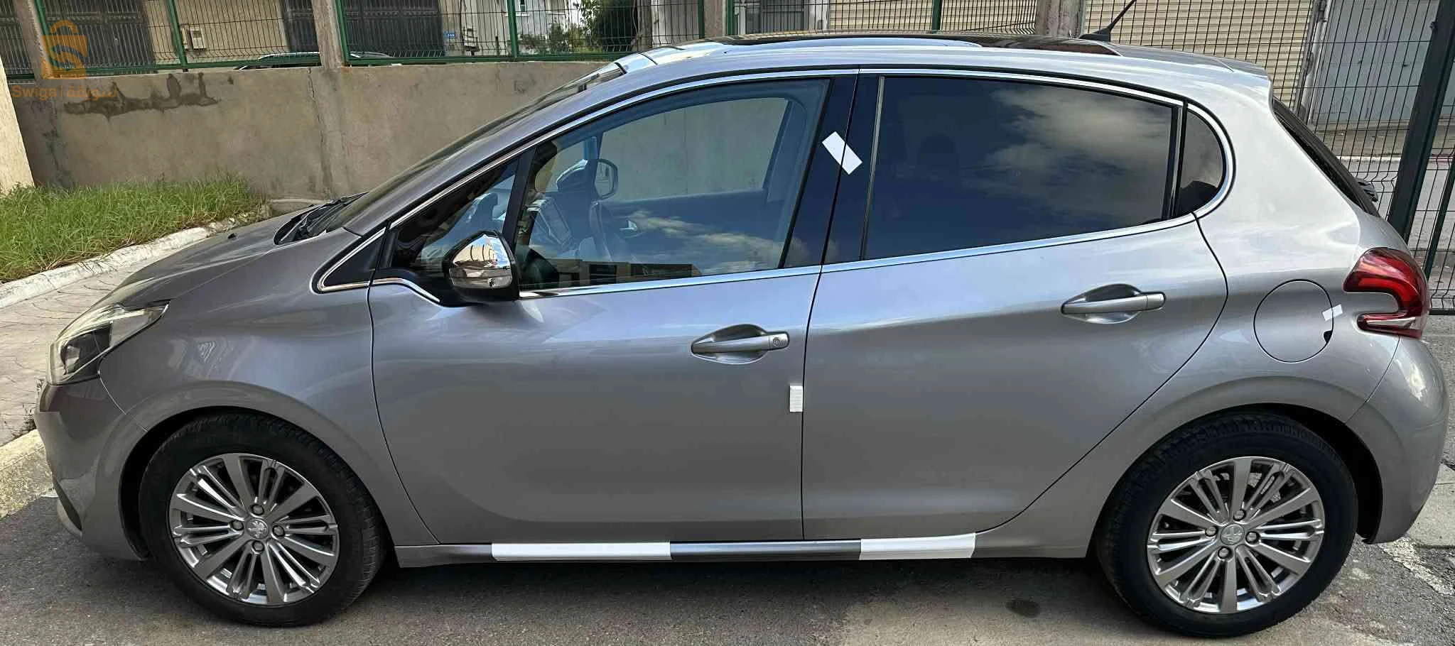 Peugeot 208 2019 16 ALGER