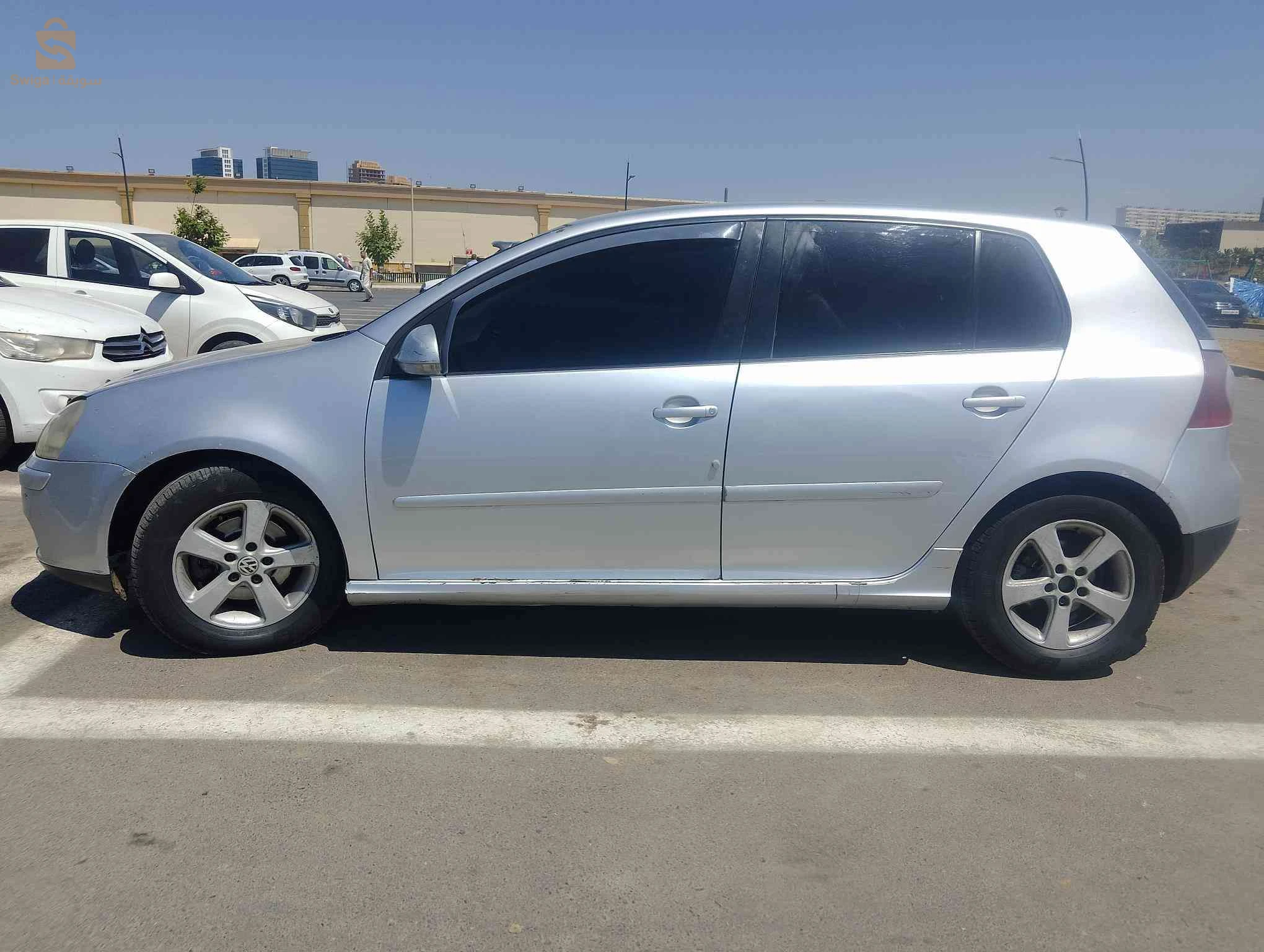 فولكس واجن Golf 2005 44 عين الدفلى