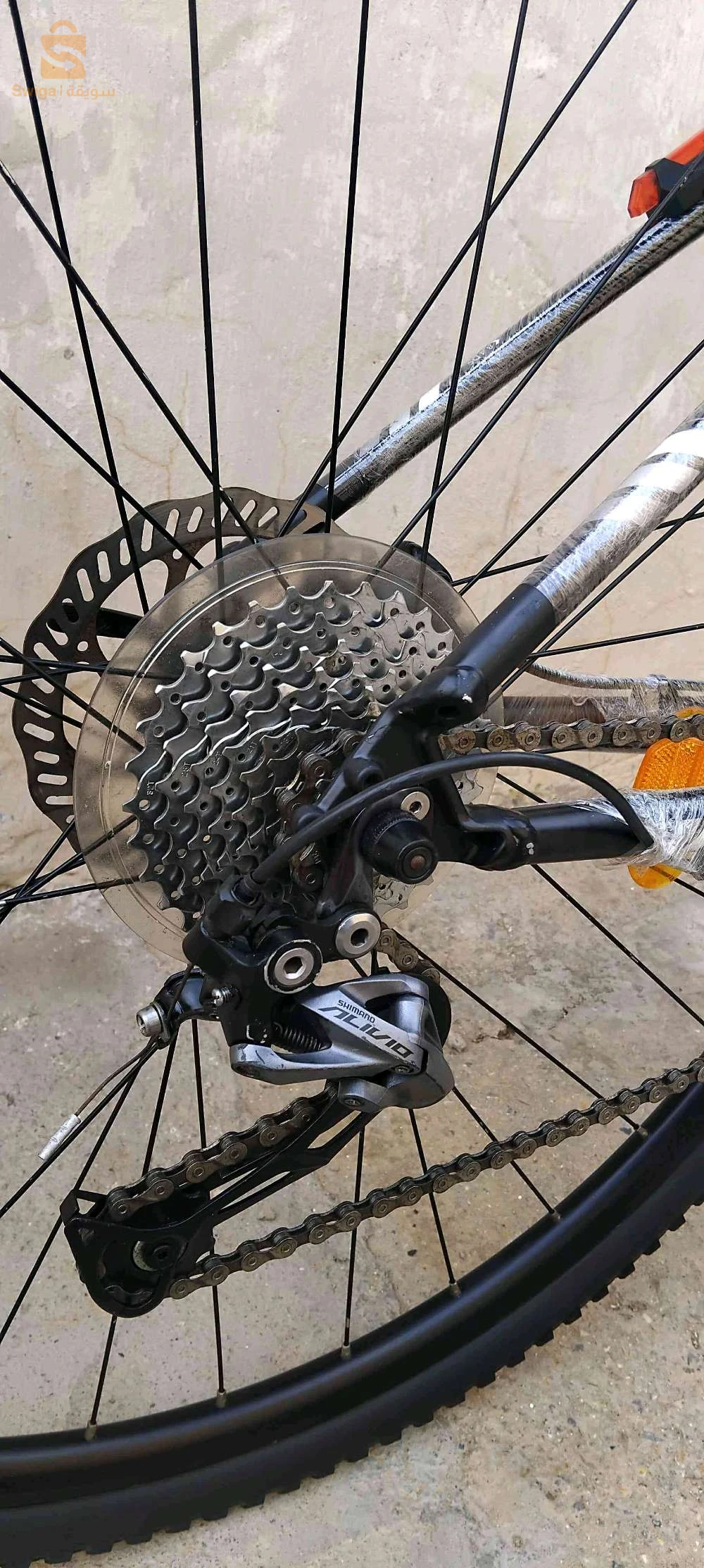 Vélo track BONTRAGER 10 sur 10 disponible 58 numéro de téléphone 
07 78 61 52 65 prix (65)