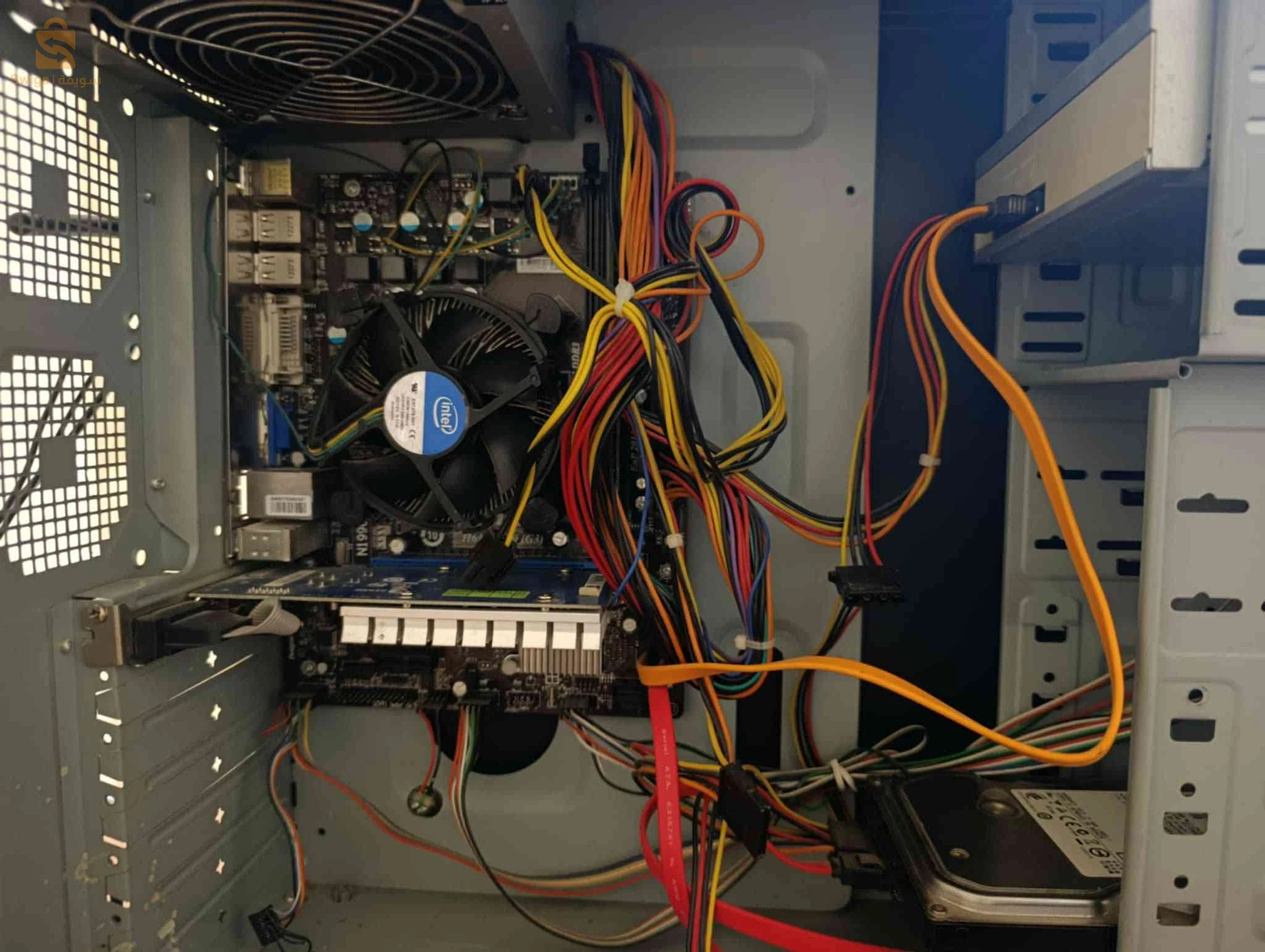 حاسوب مكتب تفاصيل فصور