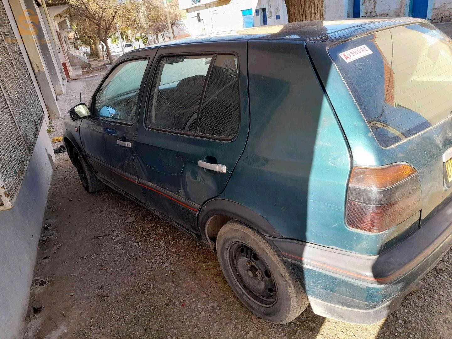 Volkswagen Golf 1994 4 OUM EL BOUAGHI