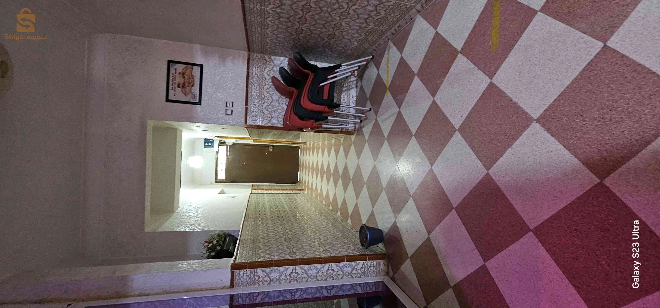 فلا للبيع بواريزان