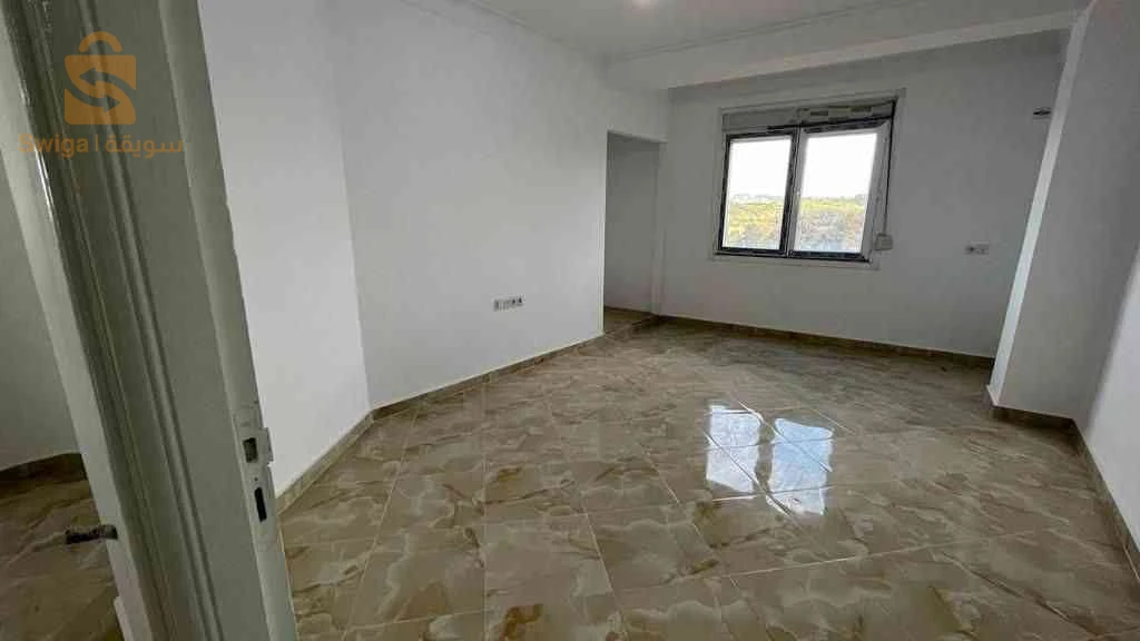 اخر الشقق جاهزة للبيع كاشف3 ف4  قورصو طريق السريع