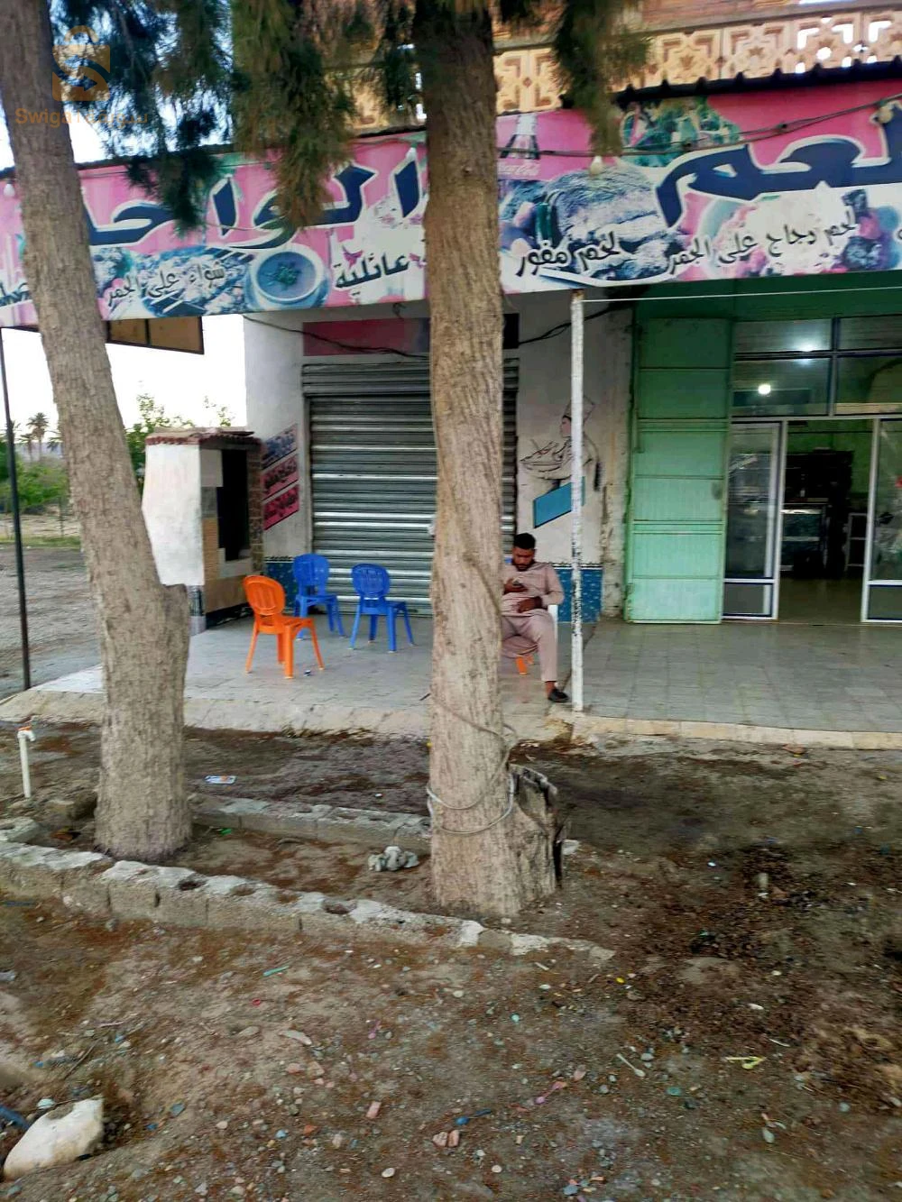 مقهى ومطعم للكراء