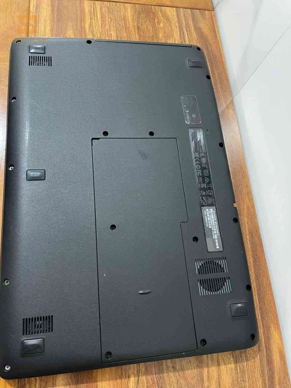 Acer Aspire ES1-572