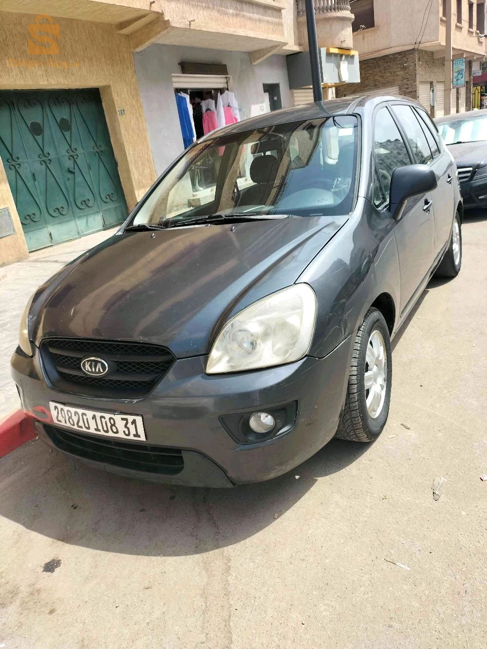 Kia Carens 2008 31 ORAN