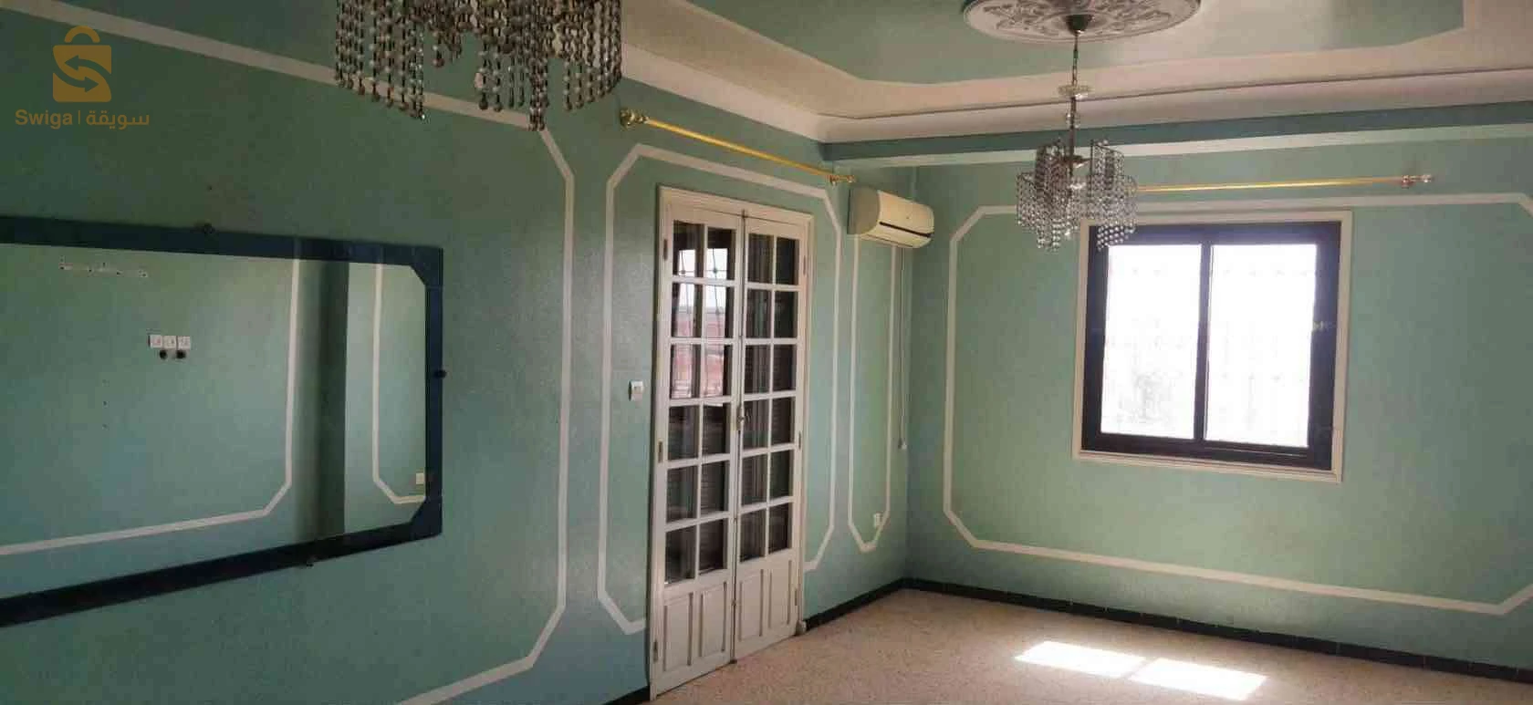 سكن البيع مطل على الطريق السريع وهران مستغانم. حي مغلق خاص بسوناطراك