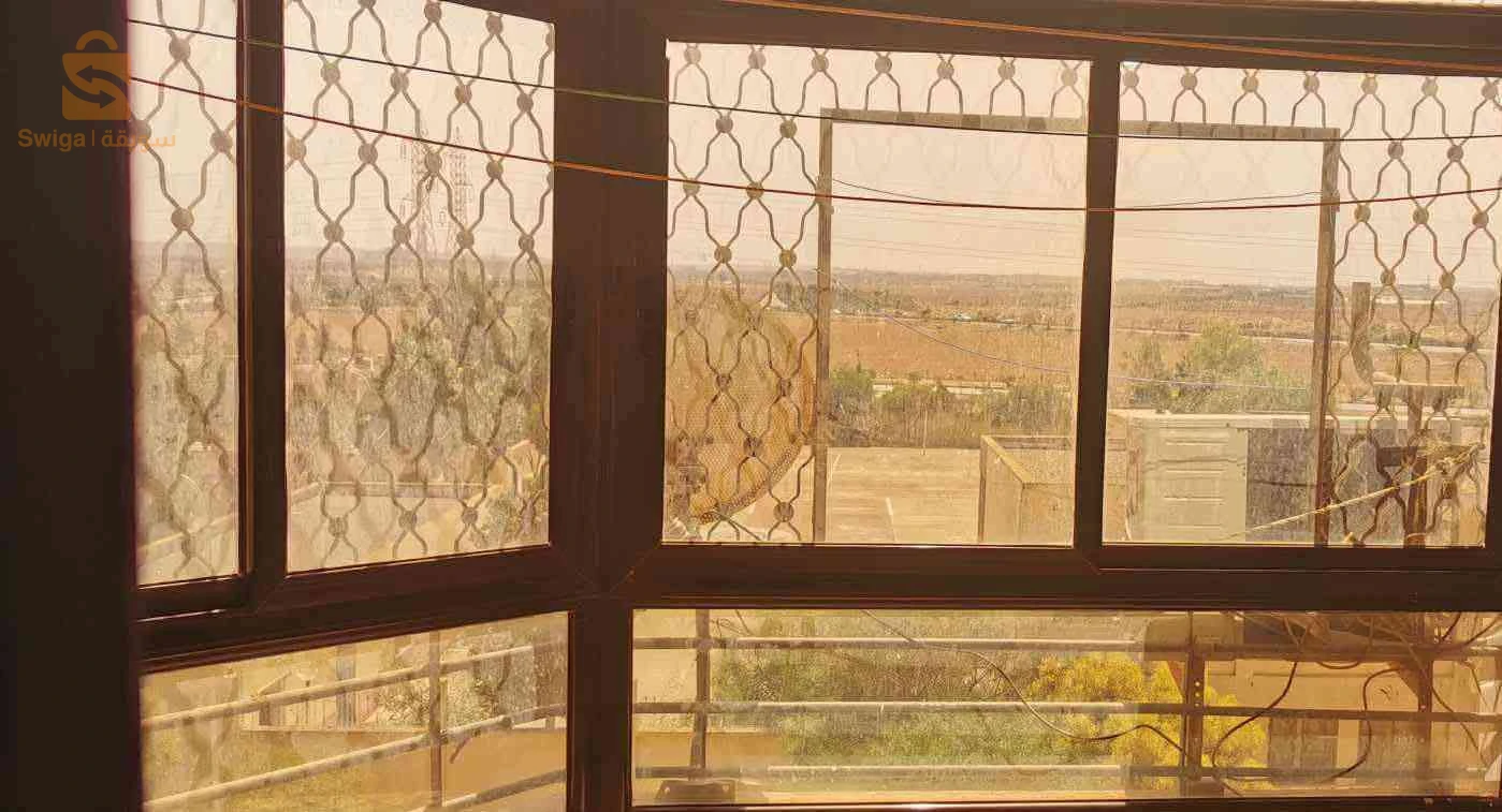 سكن البيع مطل على الطريق السريع وهران مستغانم. حي مغلق خاص بسوناطراك