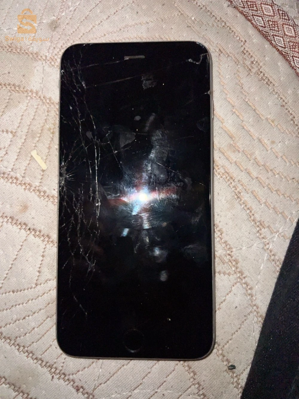 ايفون 6s plus  iCloud مهتم مرحبا 213661939020