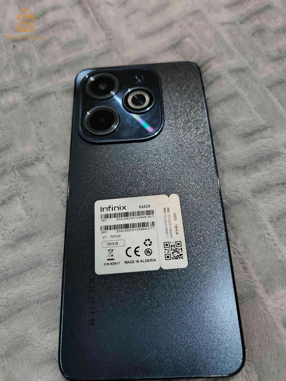 Infinix hot 40 i 8G Ram 128G mémoire