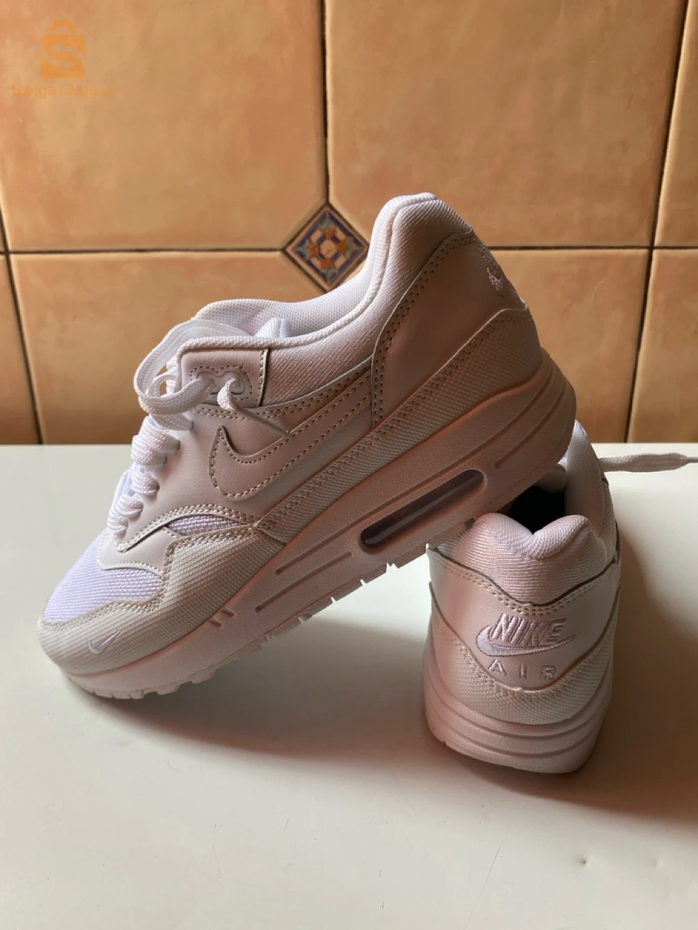basket nike airmax one