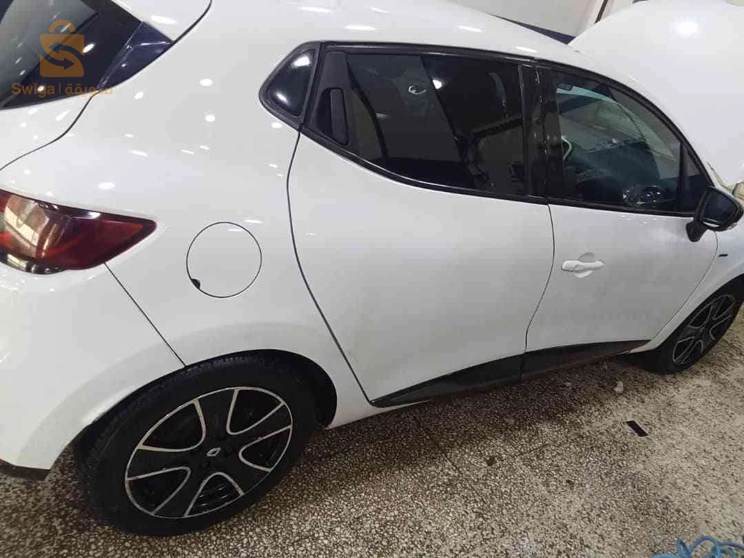 رينو 2015 16 الجزائر