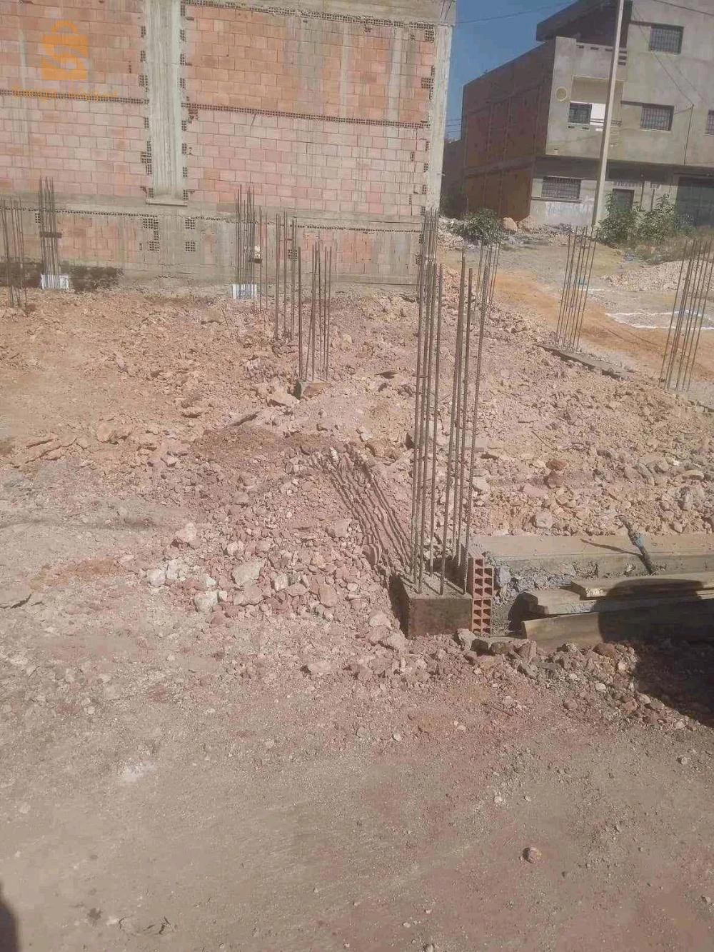 سوطريطو تاع بيناء
