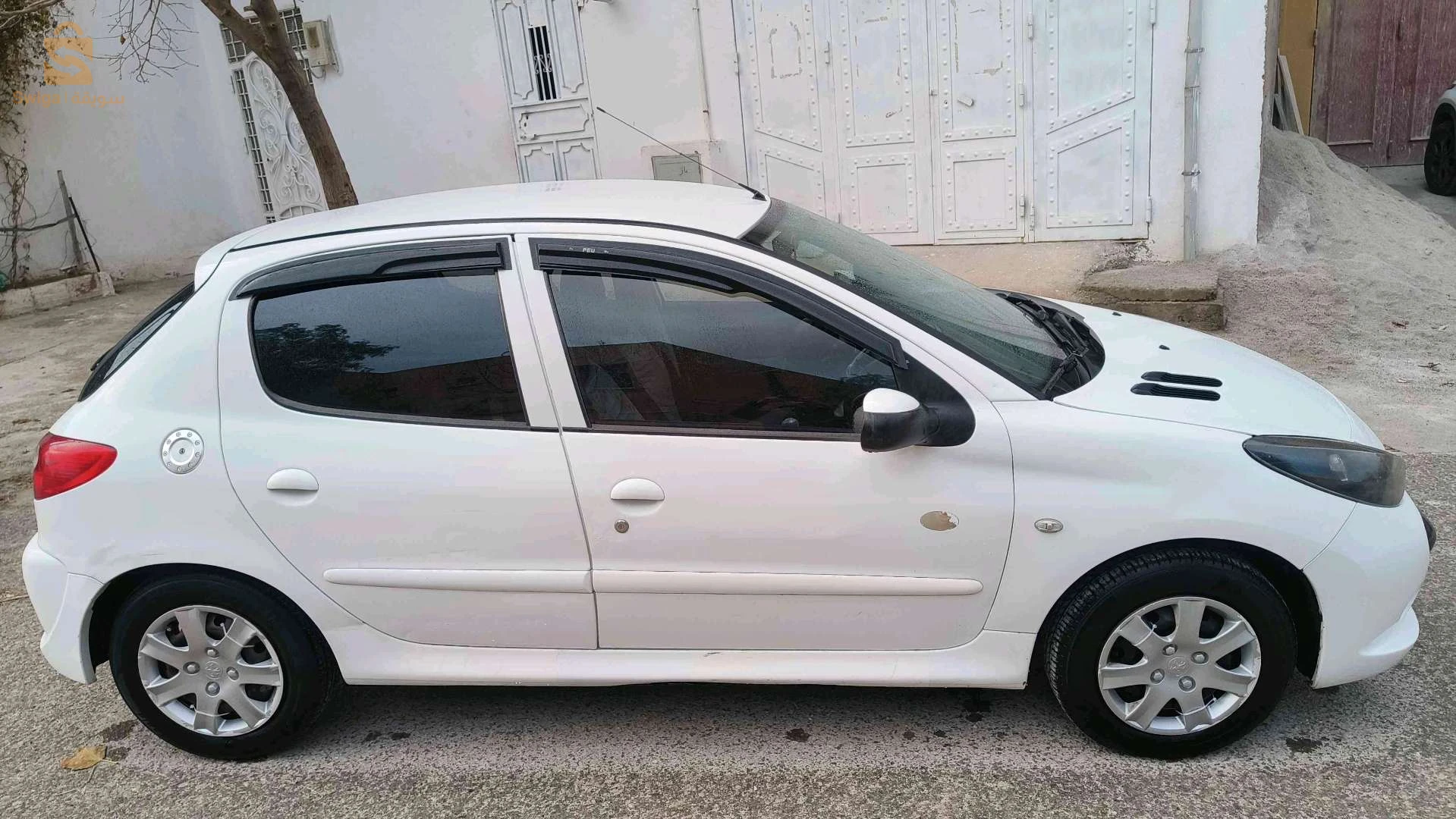 Peugeot 206 2011 5 BATNA