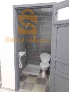 a vendre  local a usage professionnel convient à toutes activités