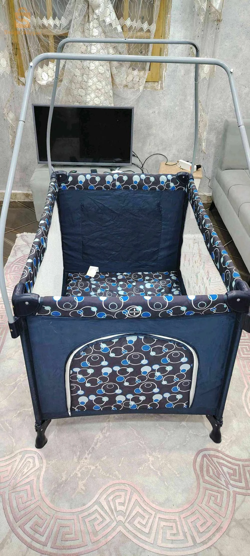 سرير اطفال نظيف 10/10
